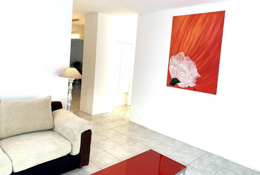 La Laiterie Apartment Bining Bagian luar foto